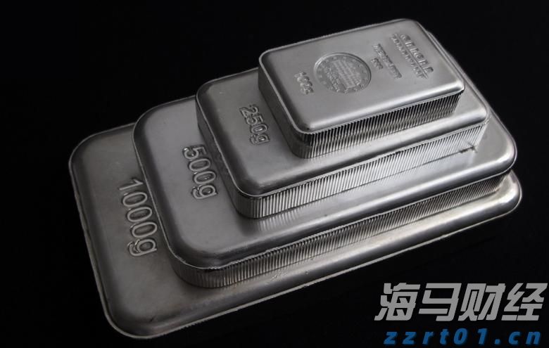 “鲲龙”AG600总设计师黄领才，为珠海这所学校上“开学第一课”