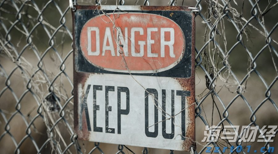 A股午评 | 沪指跌0.34%失守3600点 近期热门概念集体回调 算力概念逆势活跃